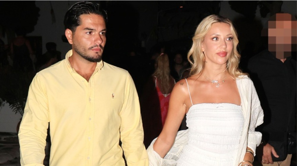 Γαρυφαλλιά  Καληφώνη: "Θέλω να παντρευτώ. Πιστεύω θα είναι πολύ καλός μπαμπάς ο Χρήστος" [βίντεο]